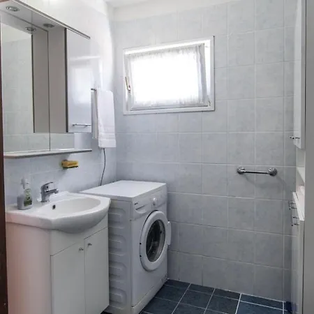 Apartment Zelina Mali Losinj Exterior photo